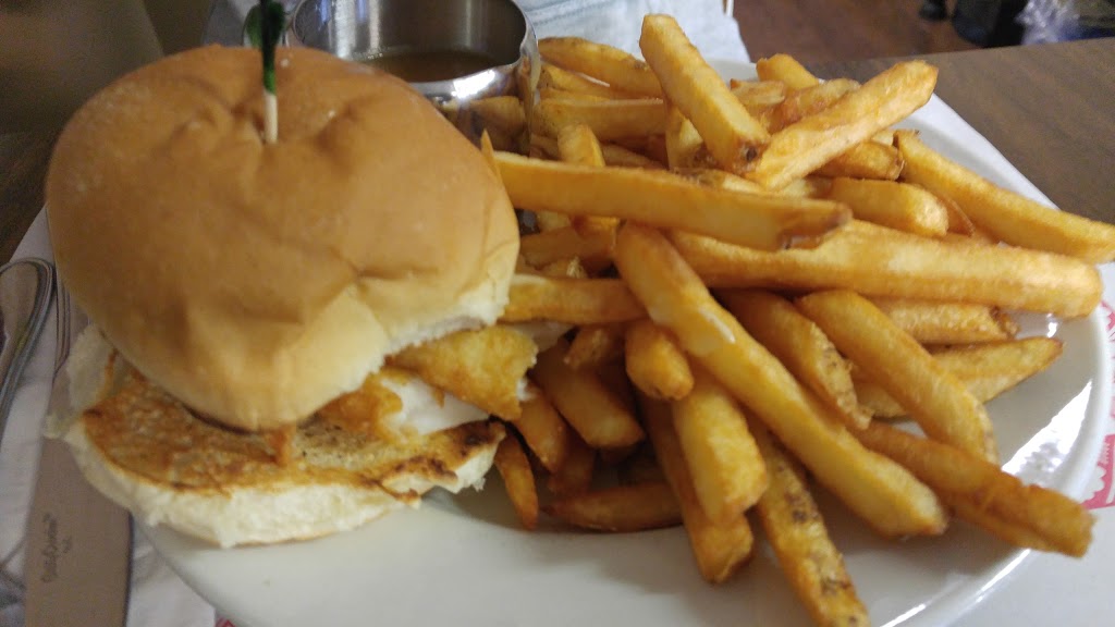 Dianes | 879 Nova Scotia Trunk 2, Five Islands, NS B0M 1K0, Canada | Phone: (902) 254-3190