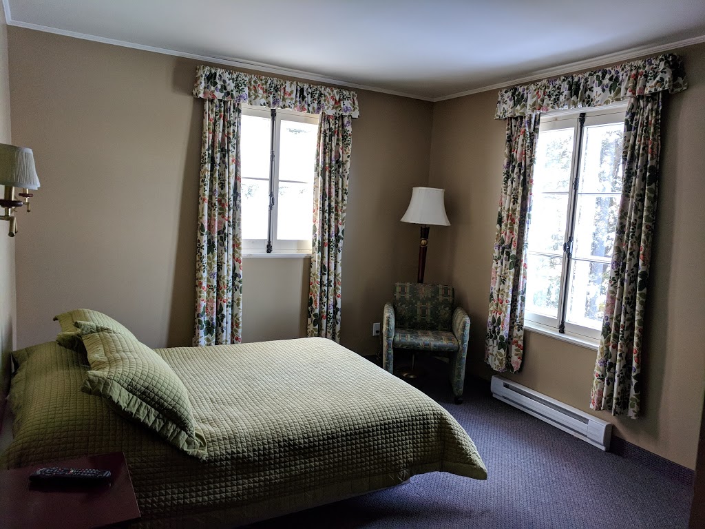 Chalets Domaine DEschaillon | Deschaillons-sur-Saint-Laurent, QC G0S 1G0, Canada | Phone: (819) 292-2380