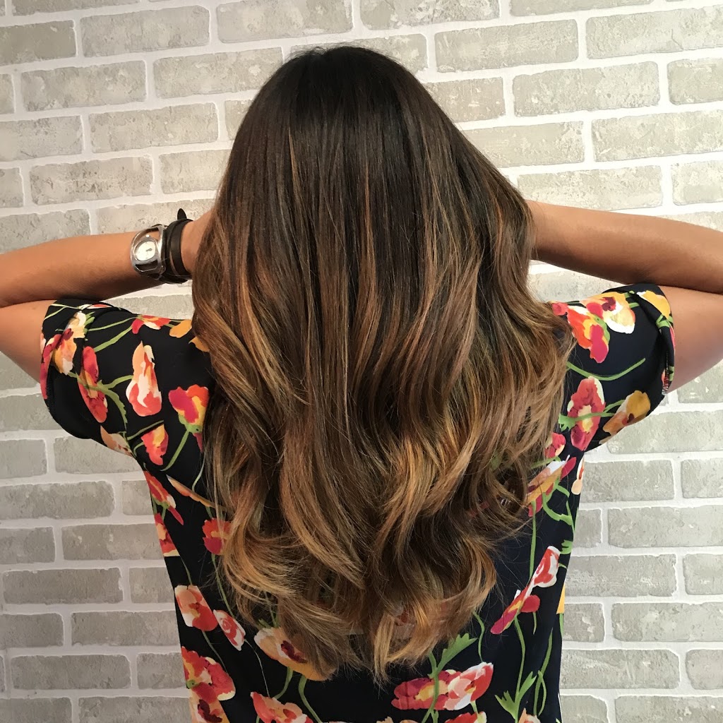 Rebelle Coiffure | 785 Rue Sainte-Hélène, Longueuil, QC J4K 1K5, Canada