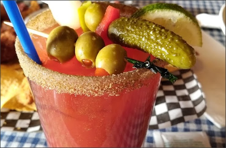 Joe Schmucks Roadhouse | 734 Trans-Canada Hwy, Sicamous, BC V0E 2V0, Canada | Phone: (250) 836-4906