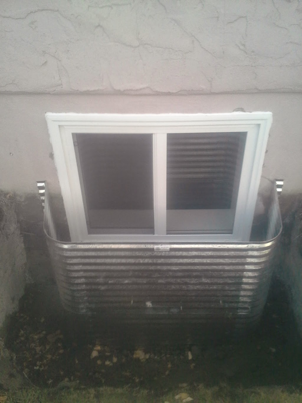 VEL Windows and Glass Ltd. | 4460 75 Ave SE #4, Calgary, AB T2C 2H8, Canada | Phone: (587) 471-0646