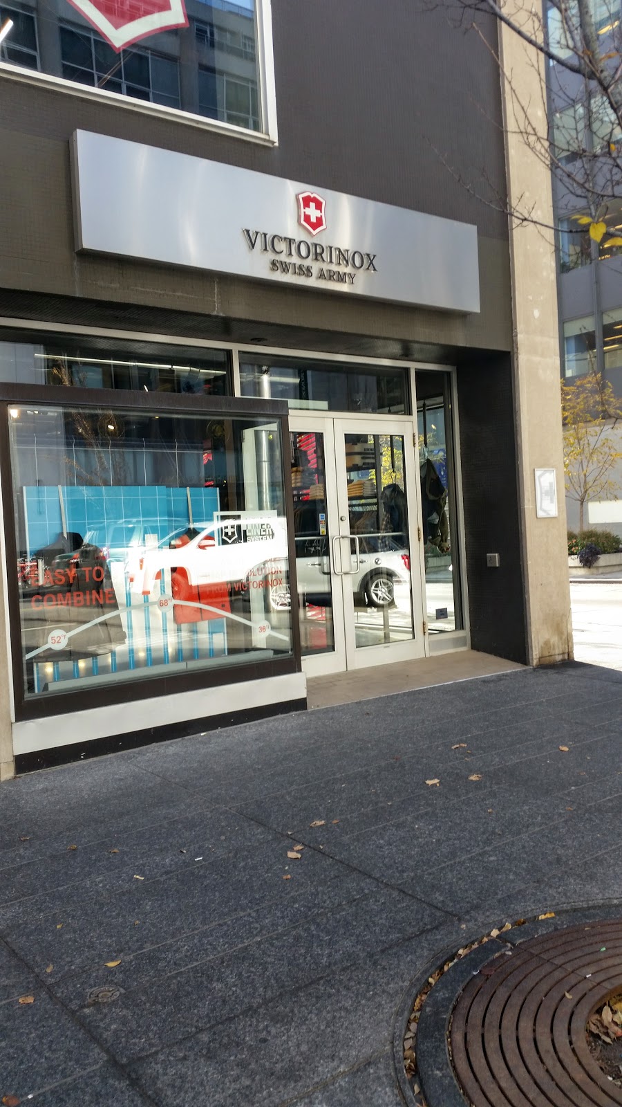 Victorinox Swiss Army | 95A Bloor St W, Toronto, ON M5S 1M1, Canada | Phone: (416) 929-9889