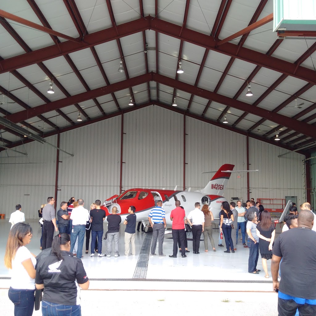 Toronto Buttonville Municipal Airport | 2833 16th Ave, Markham, ON L3R 0P8, Canada | Phone: (905) 477-8100