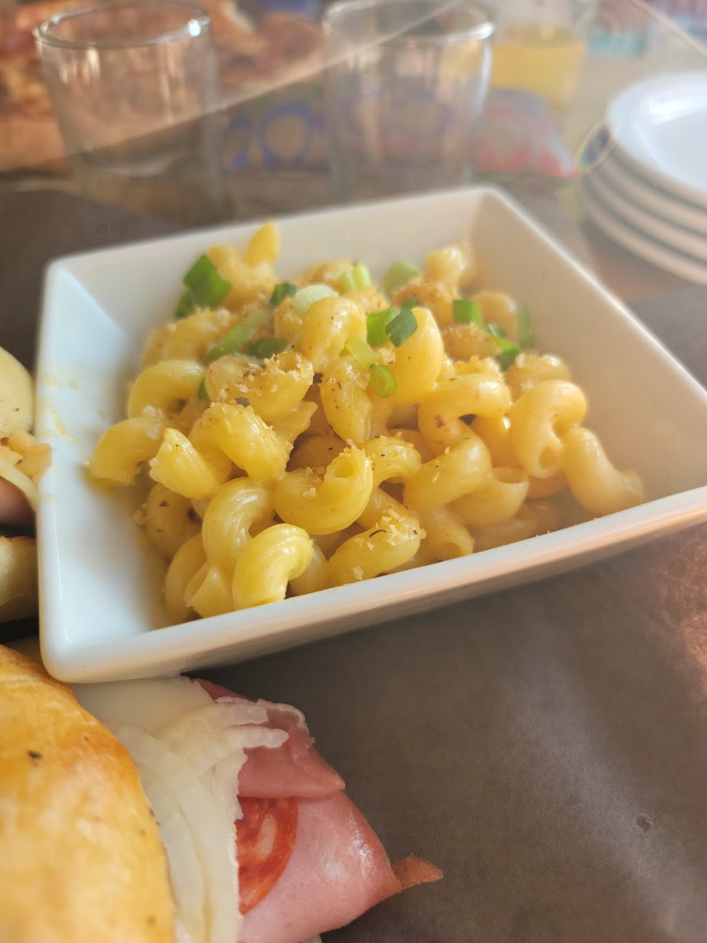 The Grist - Craft Kitchen & Brewery | 78 Four Mile Creek Rd, Niagara-on-the-Lake, ON L0S 1P0, Canada | Phone: (289) 296-9199