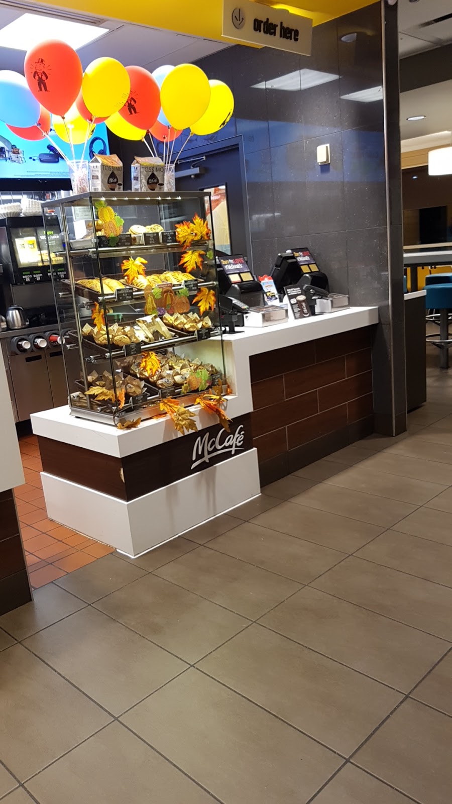 McDonalds | 2475 Portage Ave, Winnipeg, MB R3J 0N6, Canada | Phone: (204) 949-6053