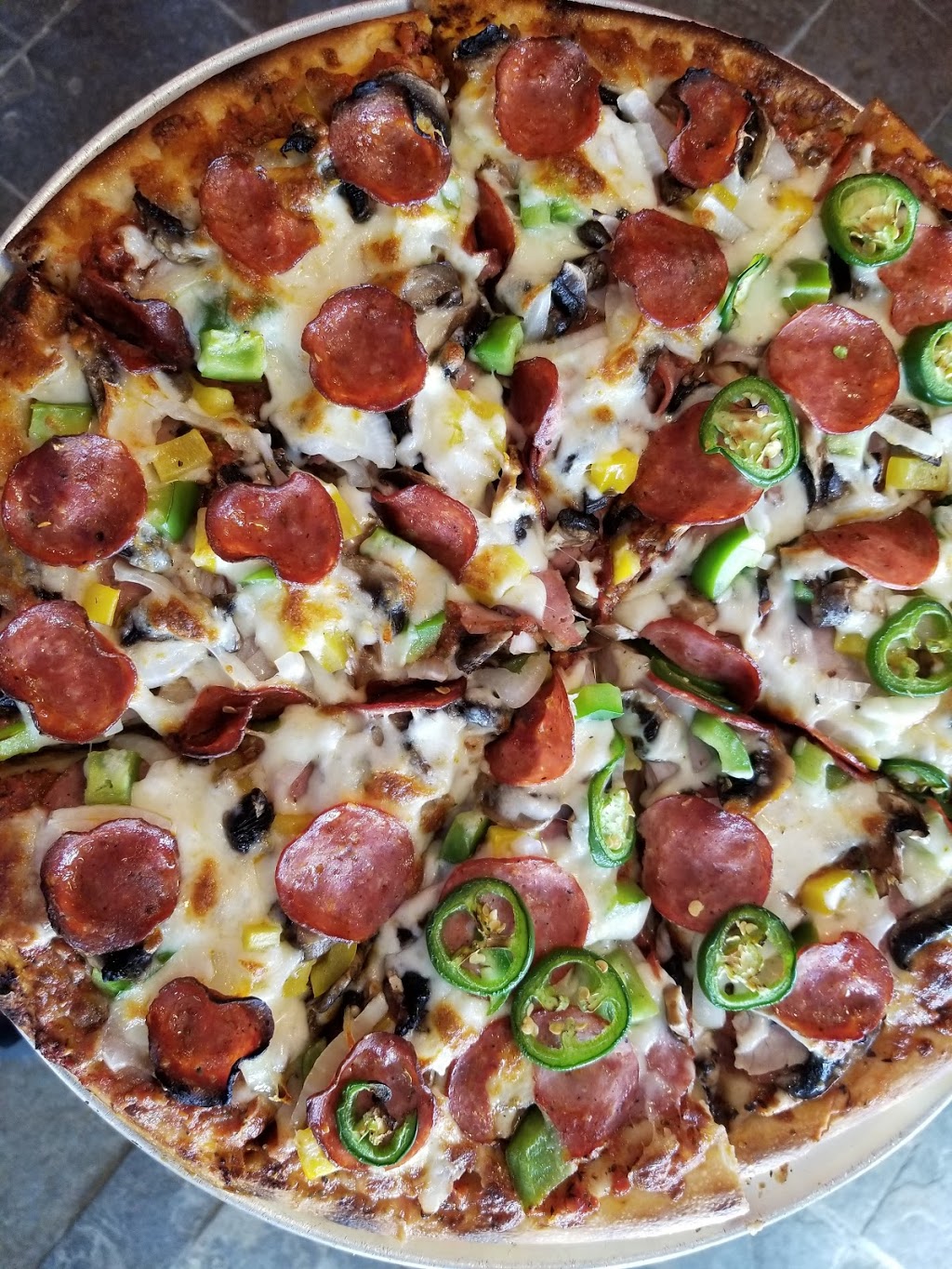 Pizza Gratta | 139 Main St #110, Vernon, BC V1B 3W9, Canada | Phone: (250) 542-5150