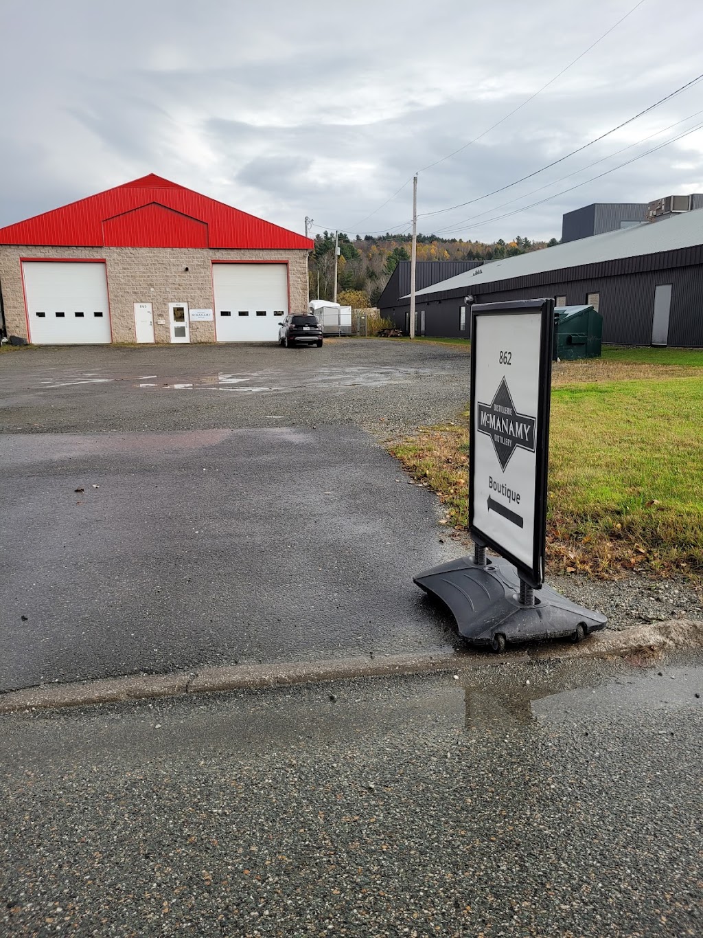Distillerie McManamy | 862 Rue Longpré, Sherbrooke, QC J1G 5B9, Canada | Phone: (819) 791-4891