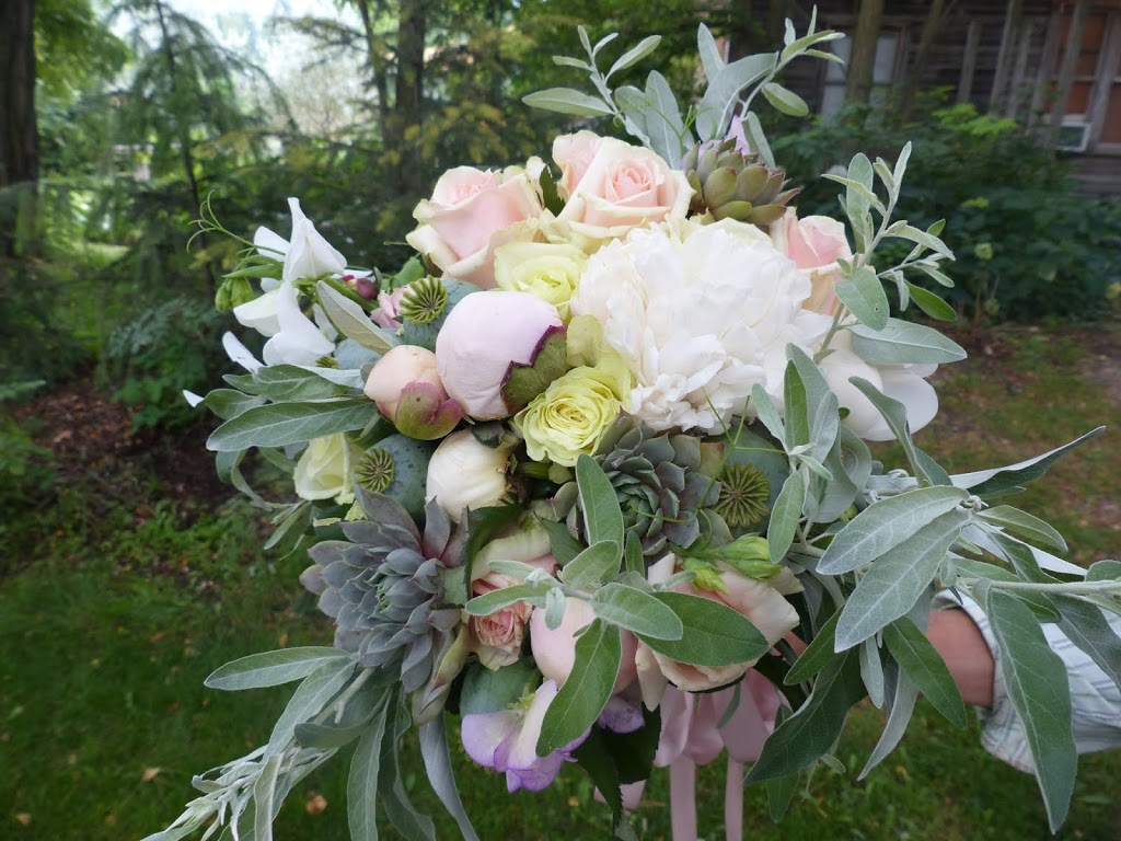 Hartwood North Farm | 4462 Salmon River Rd, Armstrong, BC V0E 1B4, Canada | Phone: (250) 558-6804