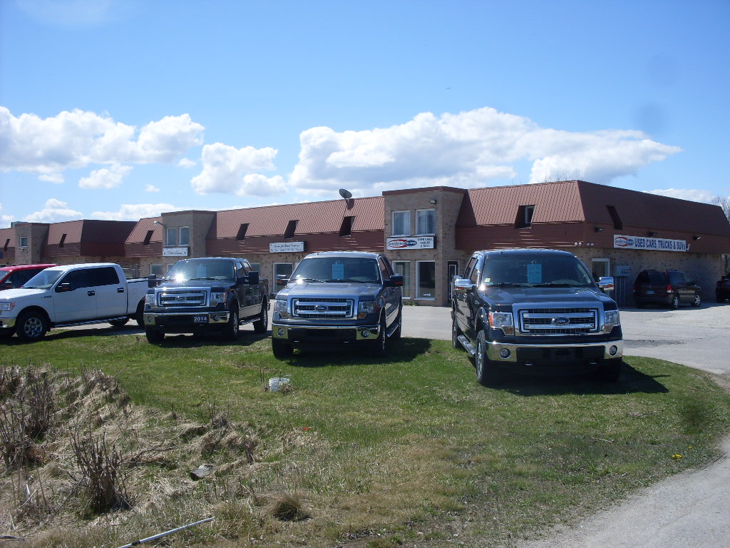 Bourgeois Elmvale | 120 Yonge St N #3, Elmvale, ON L0L 1P0, Canada | Phone: (705) 322-2278