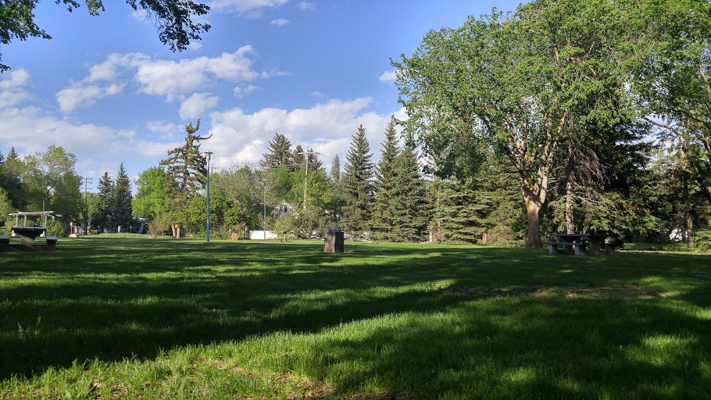 Belgravia Park | 116 St NW, Edmonton, AB T6G 0G1, Canada | Phone: (780) 437-1866