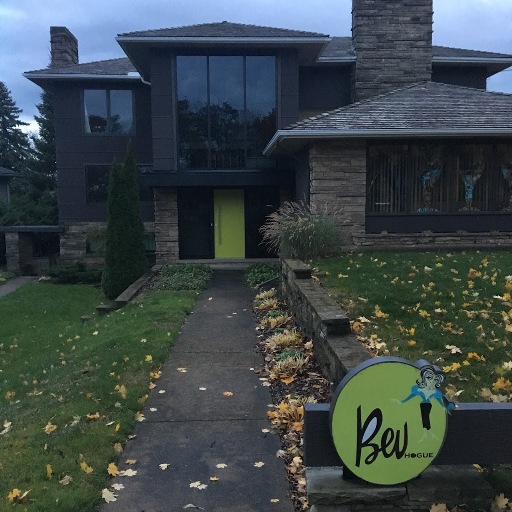 Beluxe inc. | 26 Canboro Rd, Fonthill, ON L0S 1E0, Canada | Phone: (905) 327-3999