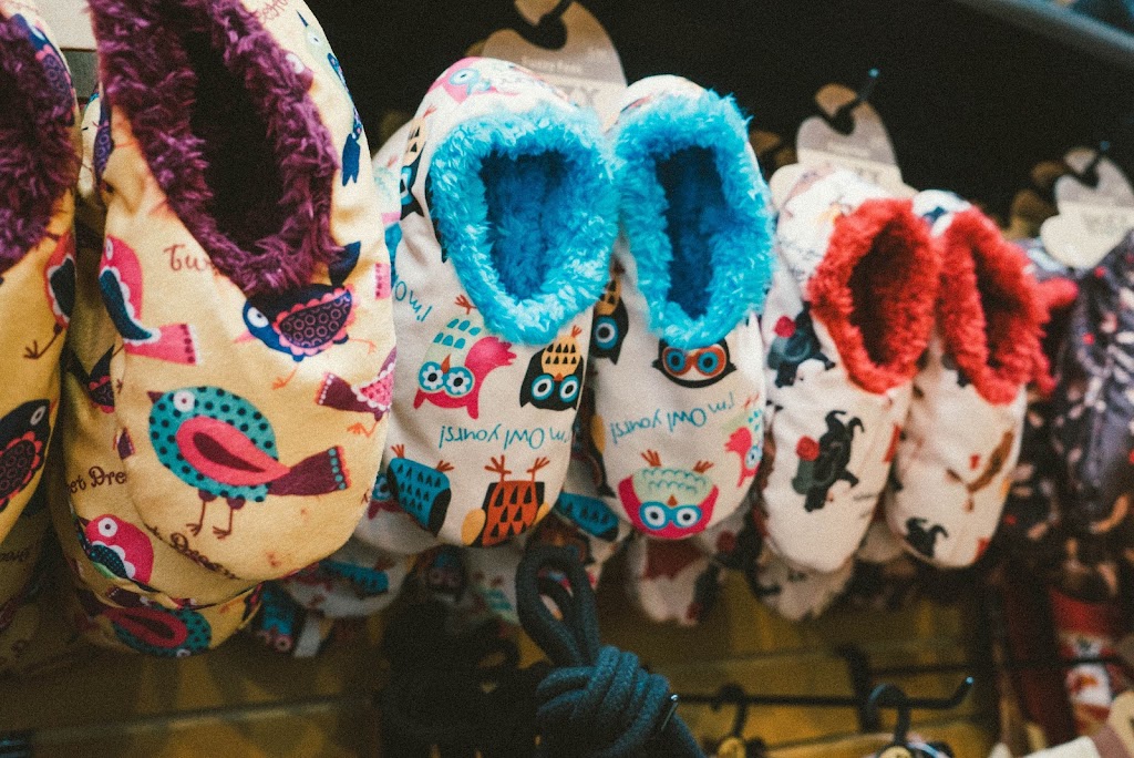 Crockets Trading Company Inc. | 2701 226 St, Bellevue, AB T0K 0C0, Canada | Phone: (403) 564-4389