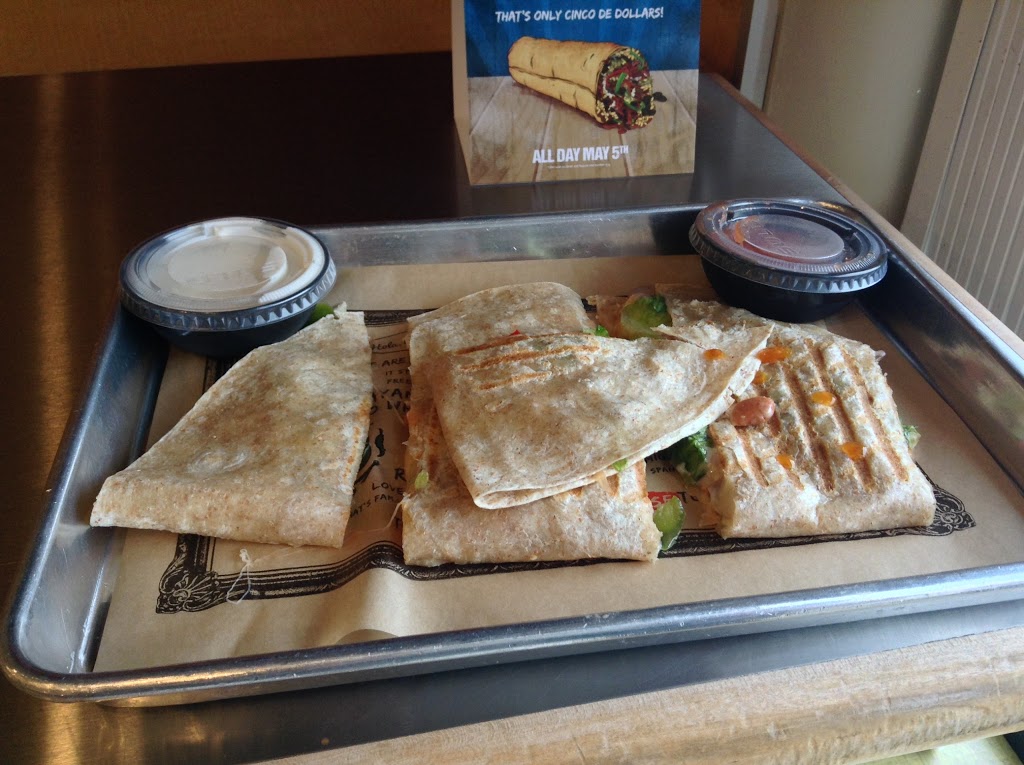 Mucho Burrito Fresh Mexican Grill | 1940 Appleby Line Unit 17, Burlington, ON L7L 0B7, Canada | Phone: (905) 336-0555