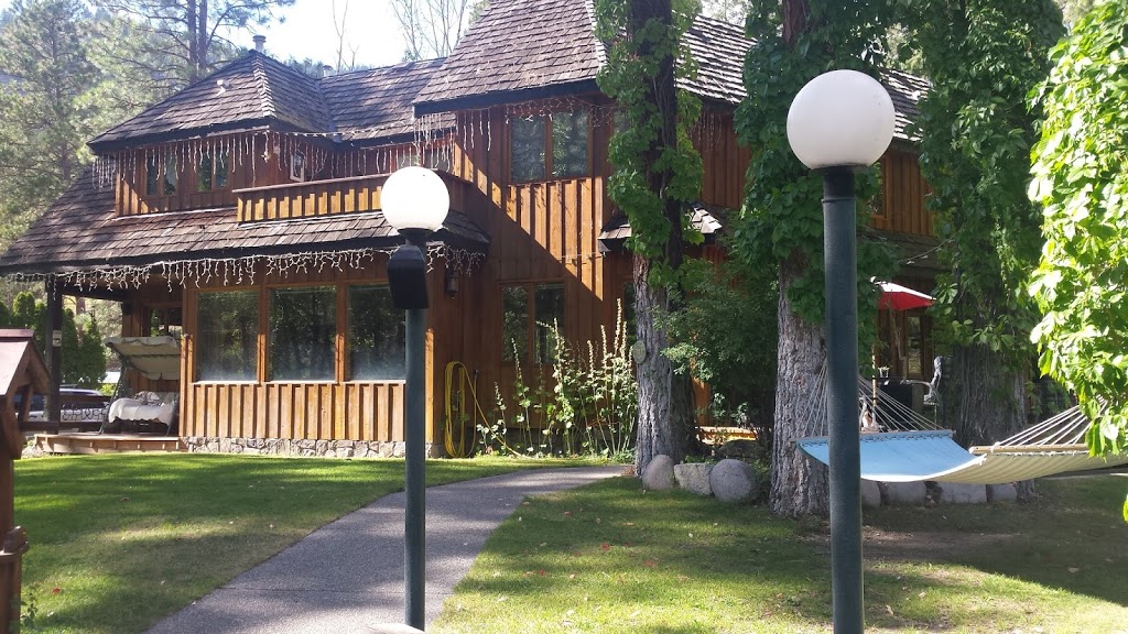 Old Hedley Road Inn | 1070 Old Hedley Rd, Hedley, BC V0X 1K0, Canada | Phone: (250) 295-1818