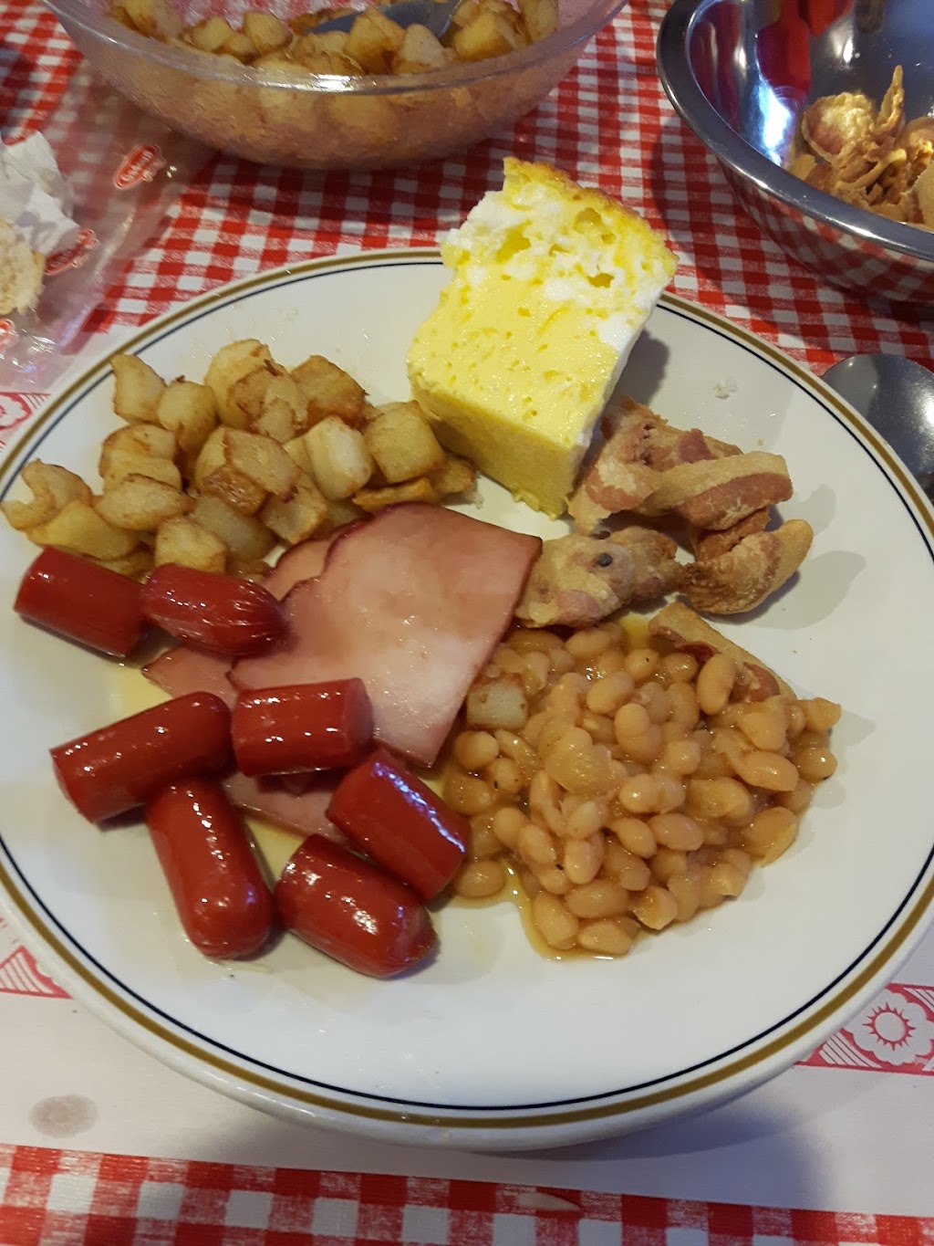 Cabane A Sucre De LErabliere | 1443 Chem. de la Lièvre S, Mont-Laurier, QC J9L 3G3, Canada | Phone: (819) 623-2176