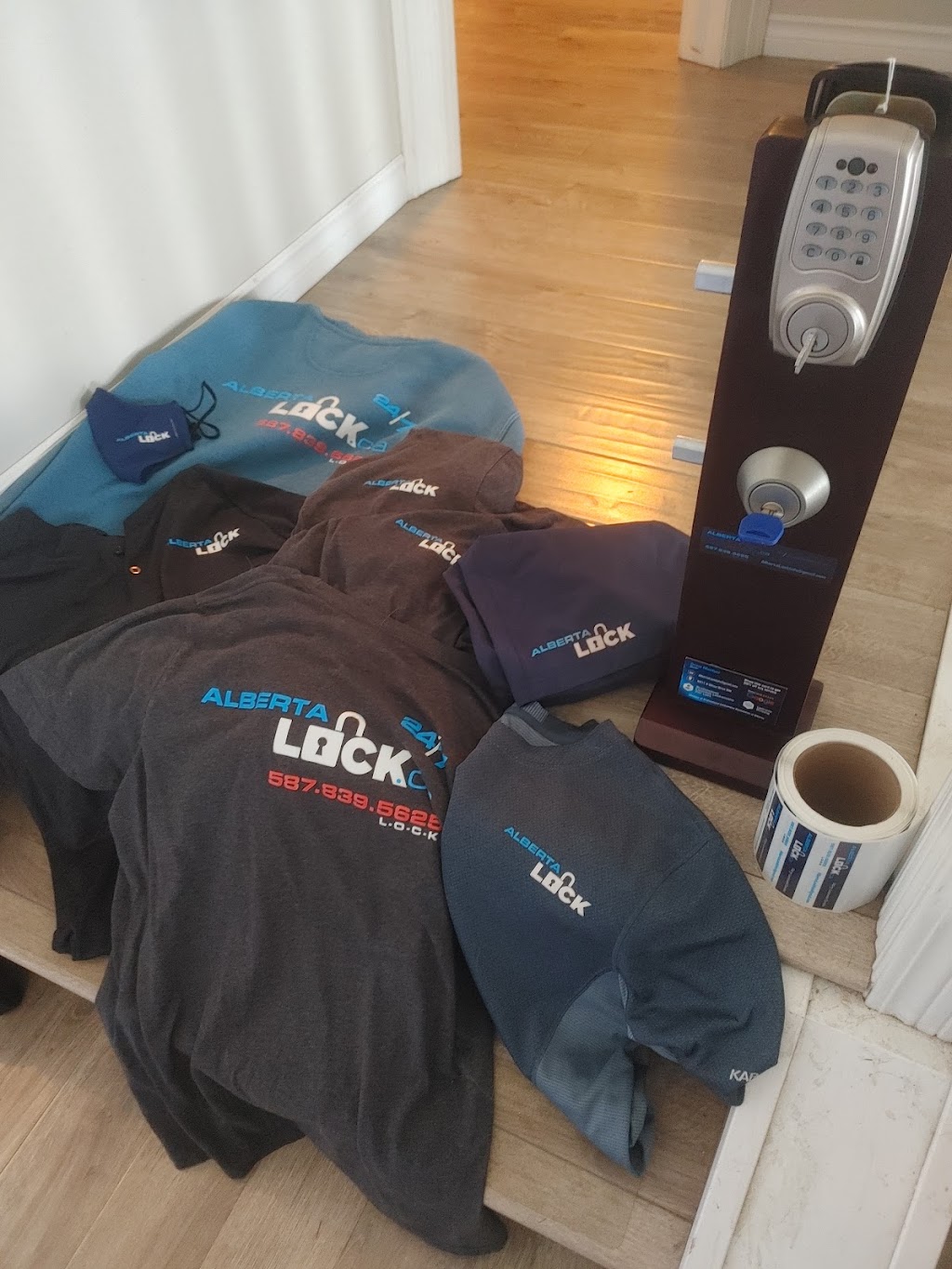 Alberta Lock | 11816 Canfield Rd SW, Calgary, AB T2W 1V1, Canada | Phone: (587) 839-5625
