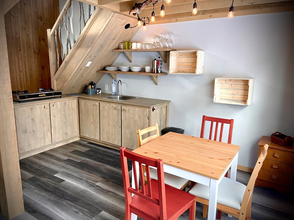 Au-delà du boulot | 16 Rue du Lac Martinez, Brownsburg, QC J8G 2E1, Canada | Phone: (514) 605-5169