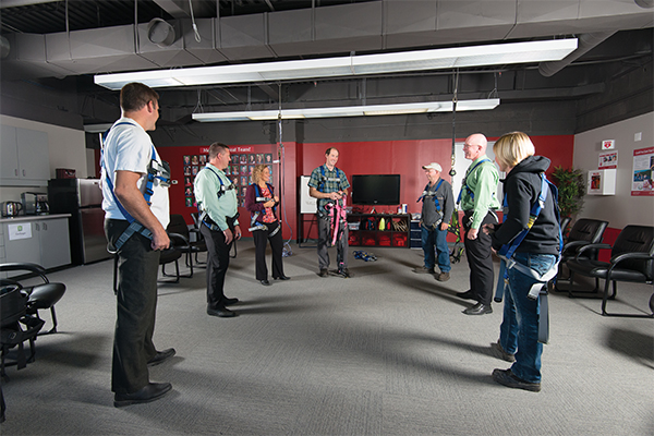 Action First Aid Inc | 92 Commerce Park Dr #5, Barrie, ON L4N 8W8, Canada | Phone: (705) 720-2978