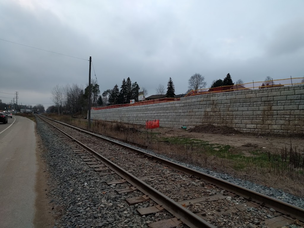 Morrison Woods | 24 Morrison Road, Kitchener, ON N2A 2W7, Canada | Phone: (519) 624-5555