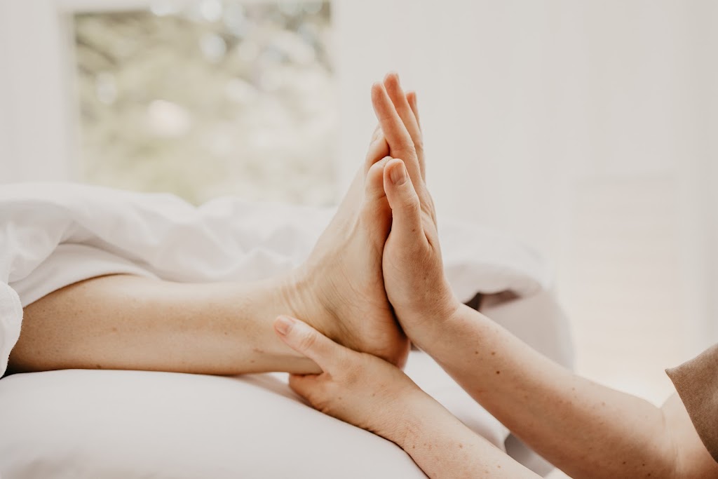 Gabriola Reflexology | Ananda Wellness | 1547 Wild Cherry Terrace, Gabriola, BC V0R 1X5, Canada | Phone: (250) 816-0442