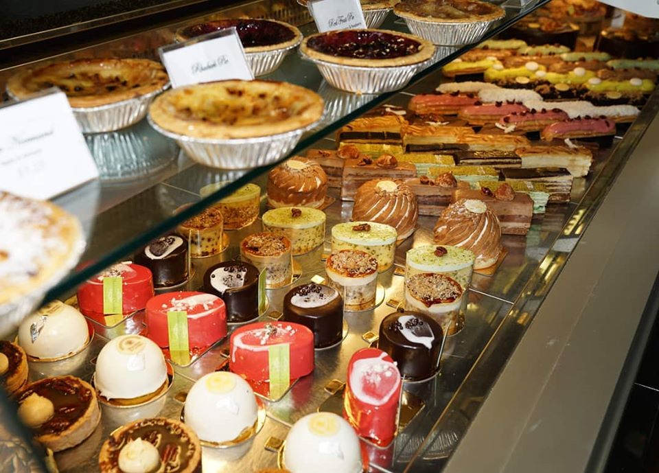 Macarons & Goodies St Albert | 50 St Thomas St #103, St. Albert, AB T8N 6Z8, Canada | Phone: (587) 290-0505