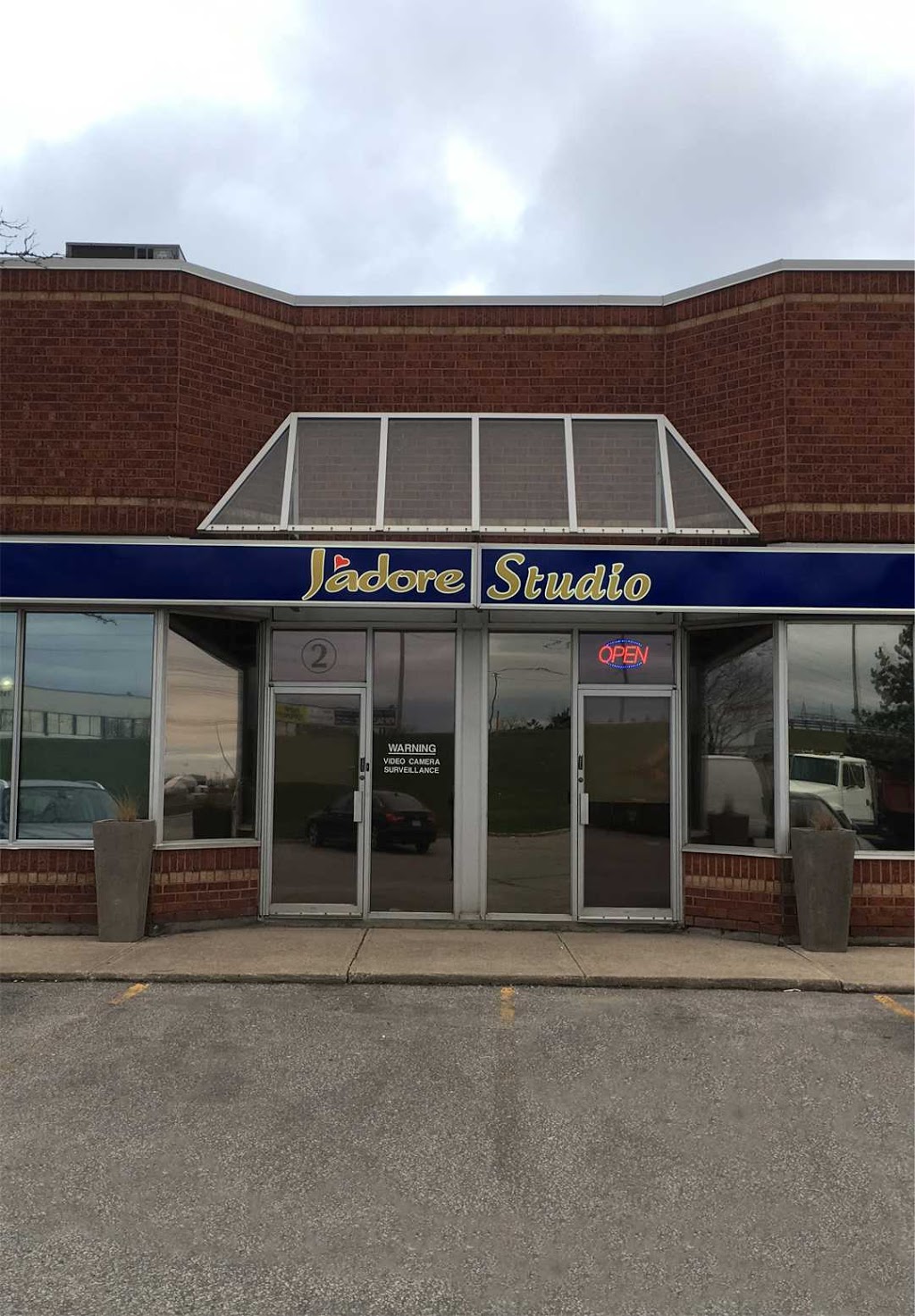 J’adore studio | 7955 Torbram Road ​Unit #1, Brampton, ON L6T 5B9, Canada | Phone: (905) 456-9674