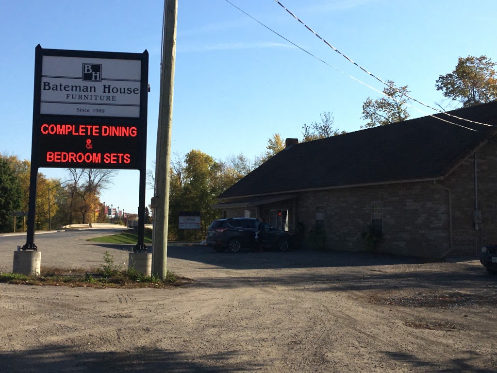 Bateman House Furniture | 596 Moira St, Tweed, ON K0K 3J0, Canada | Phone: (613) 478-2595