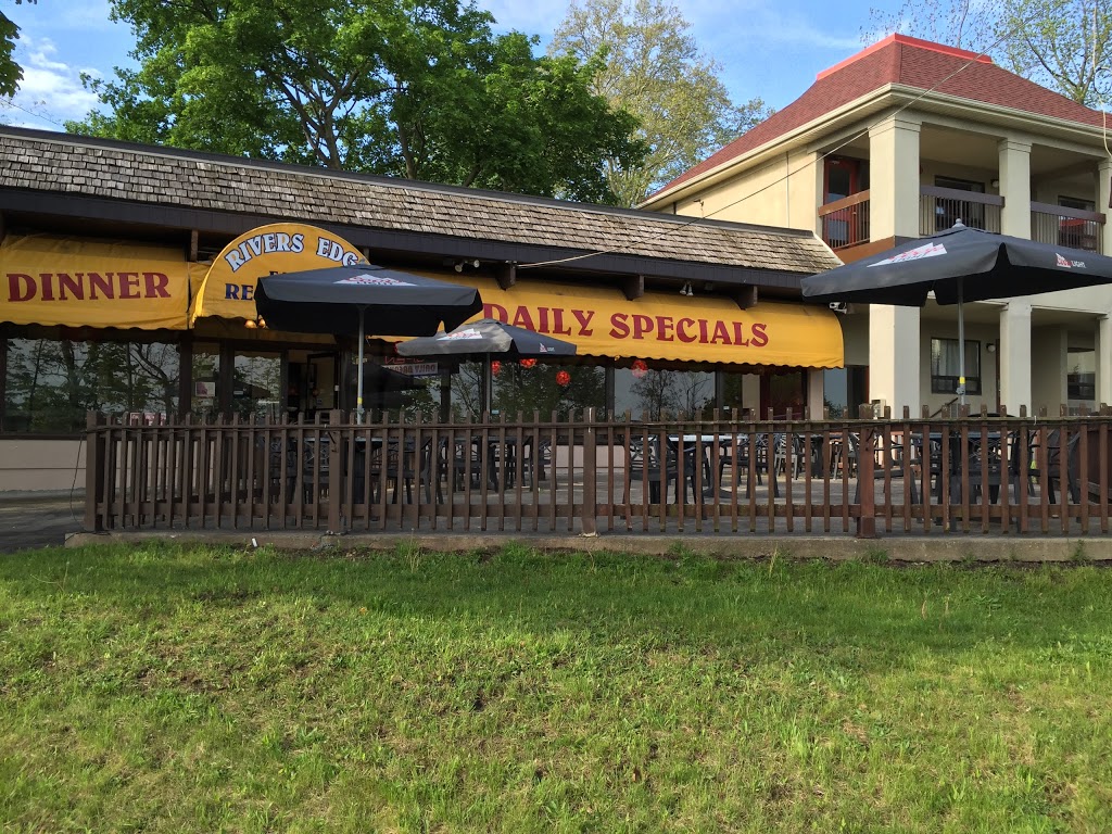 Rivers Edge Restaurant | 4015 River Rd, Niagara Falls, ON L2E 3E4, Canada | Phone: (905) 357-0213