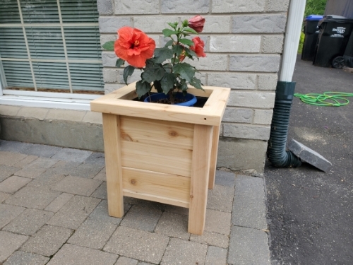 VegiGro Garden Planters | 36 John Dillingno St, Victoria Harbour, ON L0K 2A0, Canada | Phone: (705) 309-8511