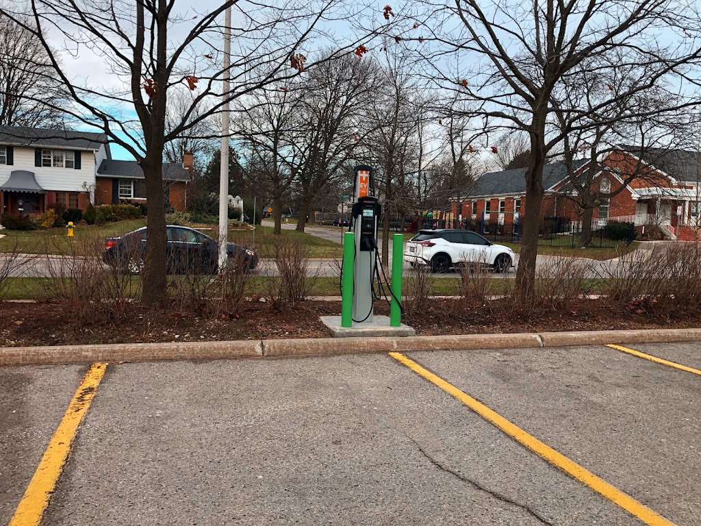 ChargePoint Charging Station | 760 Hyde Park Rd, London, ON N6H 5W9, Canada | Phone: (888) 758-4389