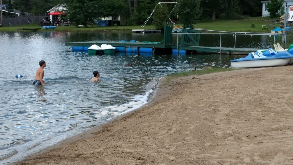 Camping Lac Des Cypres | 175 ch des Cyprès, Sainte-Séraphine, QC J0A 1E0, Canada | Phone: (819) 336-3443
