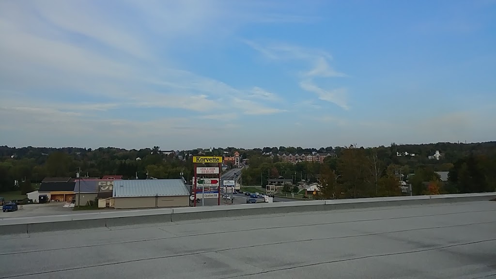 Magasin Korvette - Windsor | 5 Rue des Sources, Windsor, QC J1S 2X3, Canada | Phone: (819) 845-3190