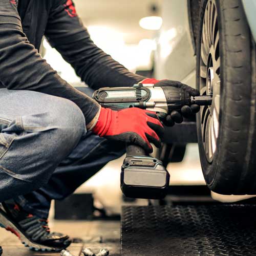 H & L Automotive | 200 Grand Ave, Indian Head, SK S0G 2K0, Canada | Phone: (306) 695-2248
