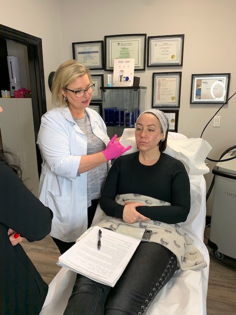 The Derma Lounge | 38 Wellington St E Unit 2A, Aurora, ON L4G 1H5, Canada | Phone: (905) 503-4343