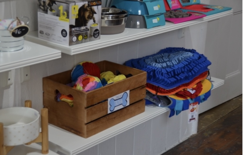 The Fox Hollow Pet Boutique | 31 Main St, Warkworth, ON K0K 3K0, Canada | Phone: (705) 924-1777