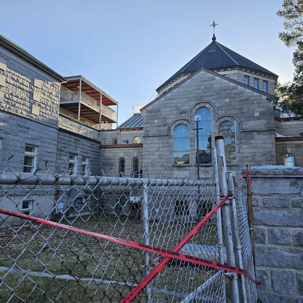 La Belle Chapel | 500 Rue Murray, Sherbrooke, QC J1G 2K6, Canada | Phone: (819) 826-5205
