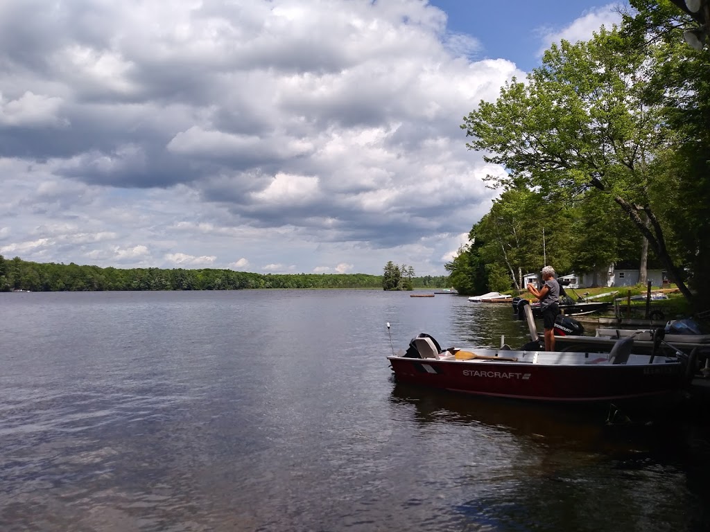 Hyatts Glen Haven Resort | Affordable,Holiday, water front Reso | 1694 Gull Lake Rd, Arden, ON K0H 1B0, Canada | Phone: (613) 336-2325