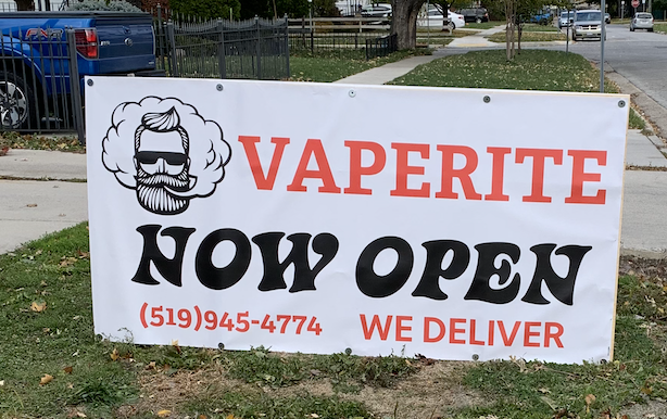 Vaperite | 4740 Seminole St, Windsor, ON N8Y 2A1, Canada | Phone: (519) 945-4774