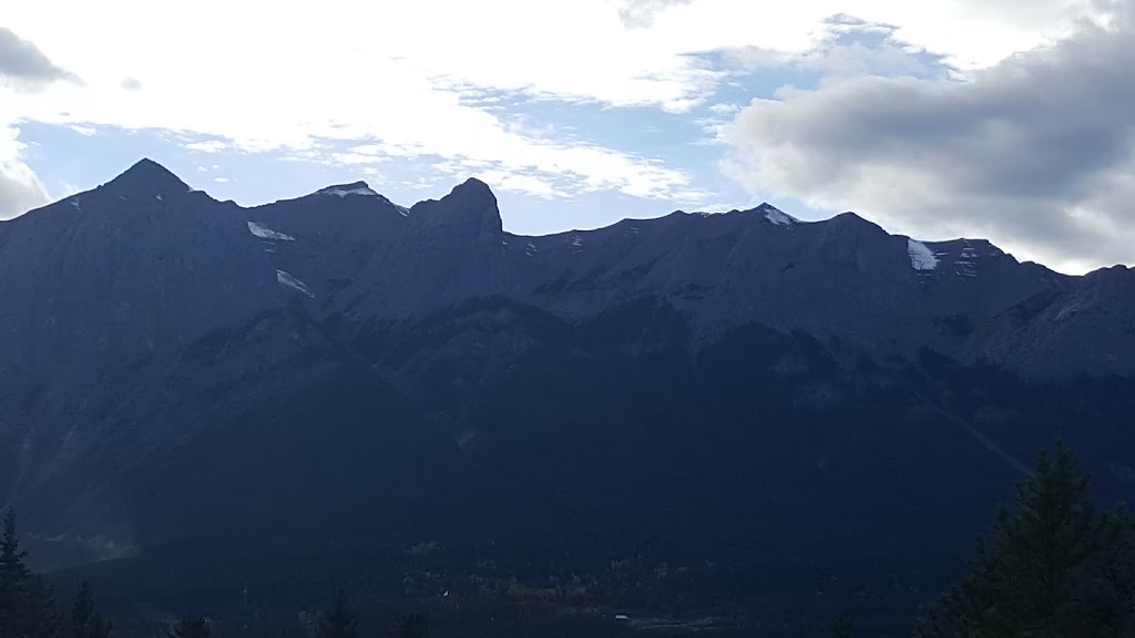 Paulco Landscaping | 126 Benchlands Terrace, Canmore, AB T1W 1G2, Canada | Phone: (403) 609-2534