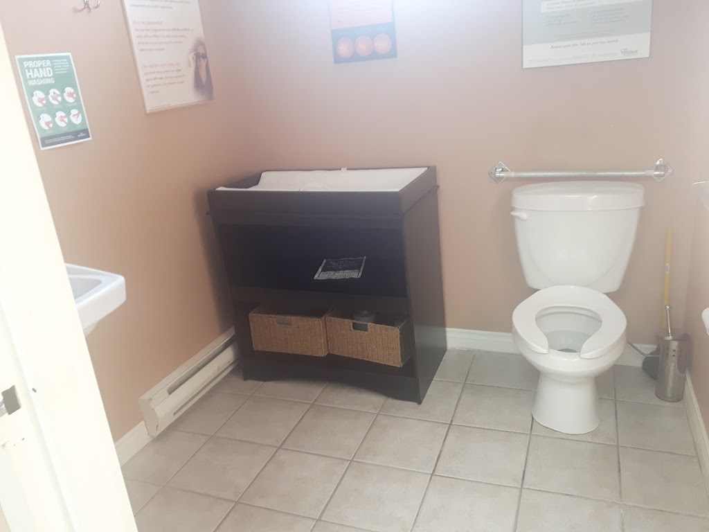 Digby Eye Care Center | 15 Carleton St, Digby, NS B0V 1A0, Canada | Phone: (902) 245-1010