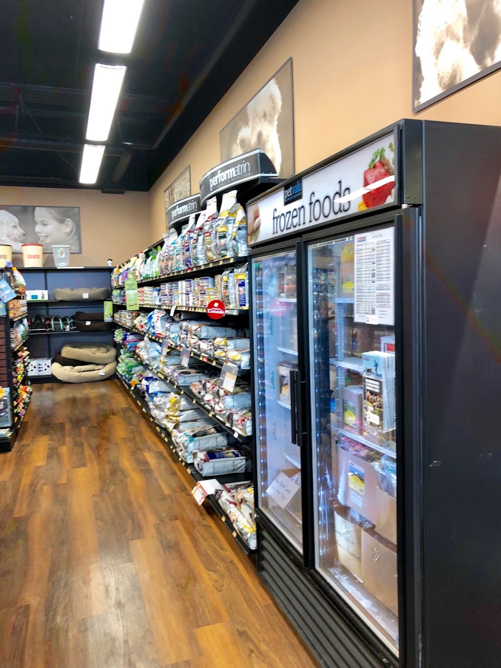 Bosleys by Pet Valu | 4731 Mcclelland Rd, Richmond, BC V6X 0M5, Canada | Phone: (604) 214-9937