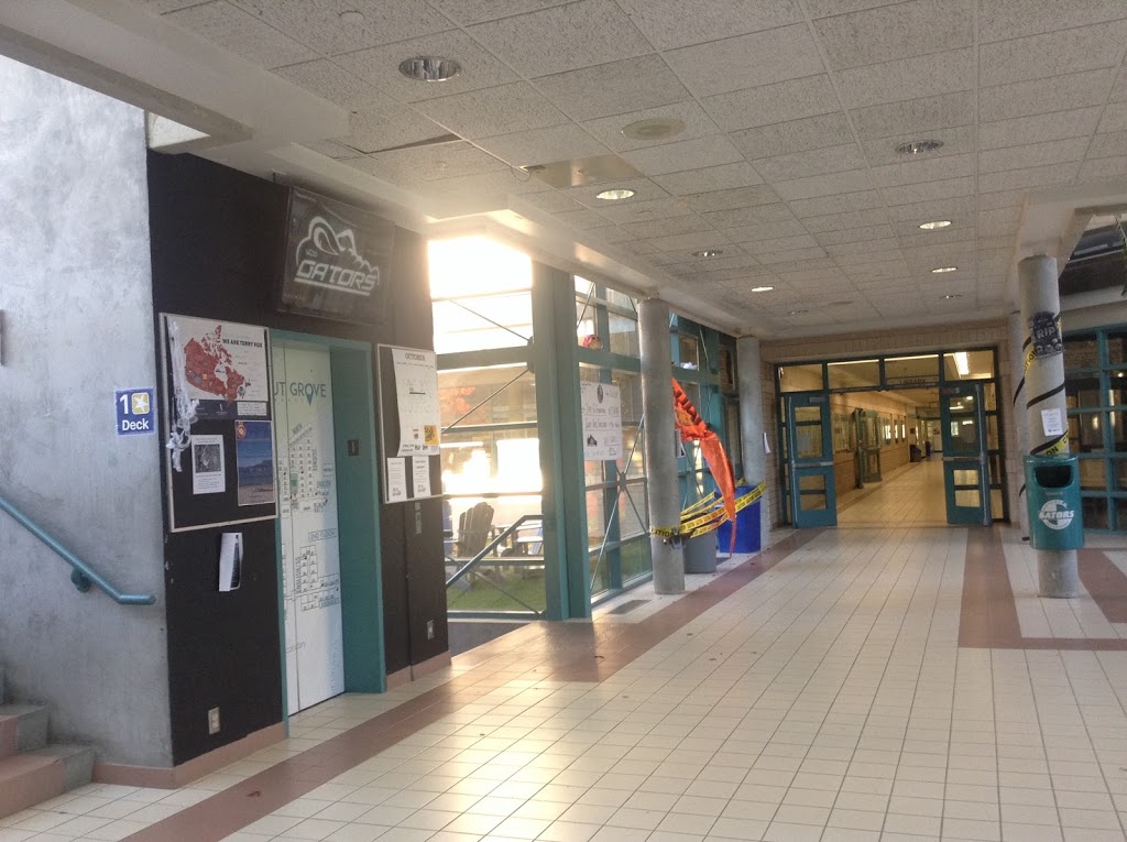 Walnut Grove Secondary School | 8919 Walnut Grove Dr, Langley City, BC V1M 2N7, Canada | Phone: (604) 882-0220