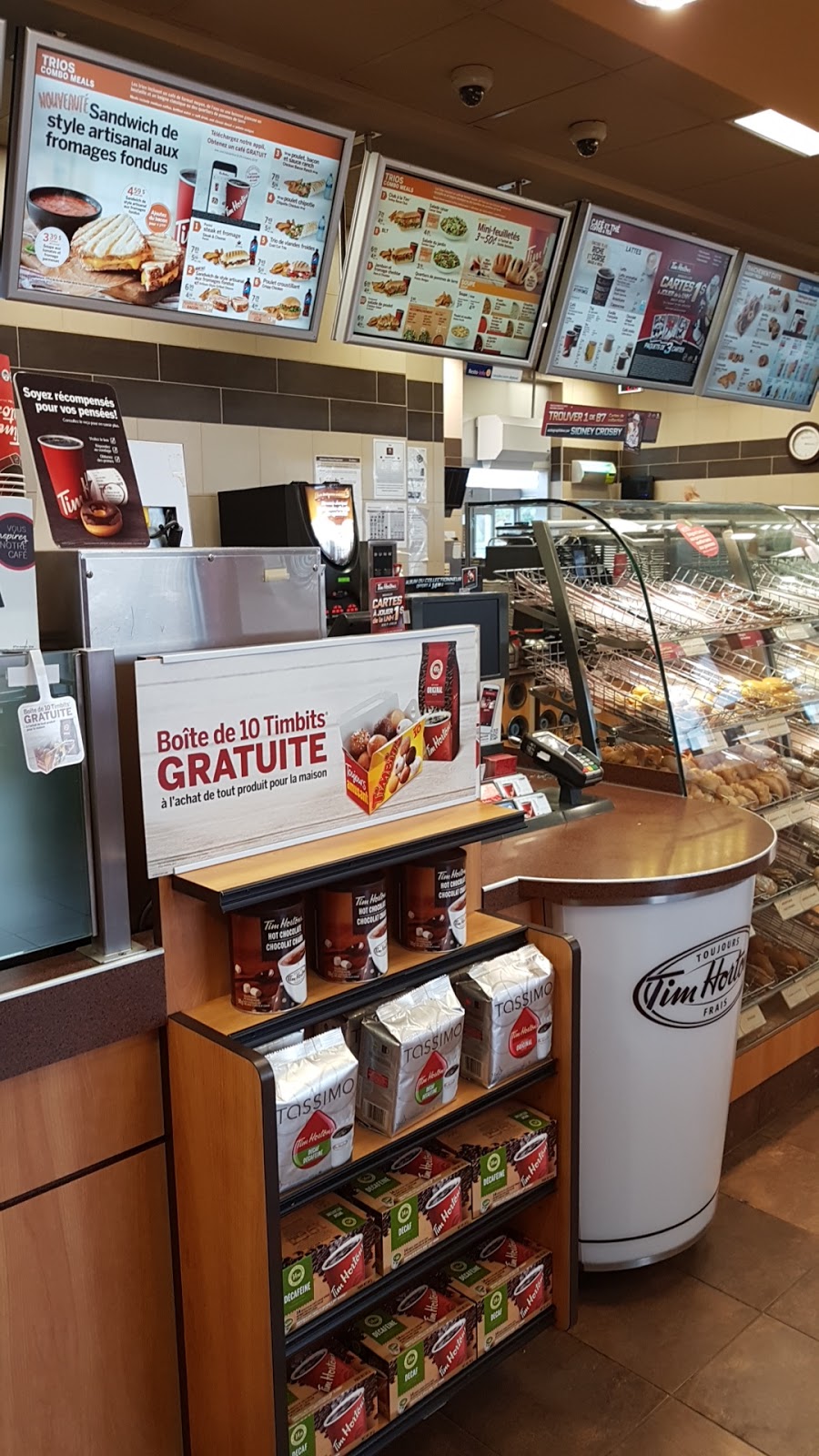 Tim Hortons | 715 Rue lItalien, Trois-Pistoles, QC G0L 4K0, Canada | Phone: (418) 851-3663