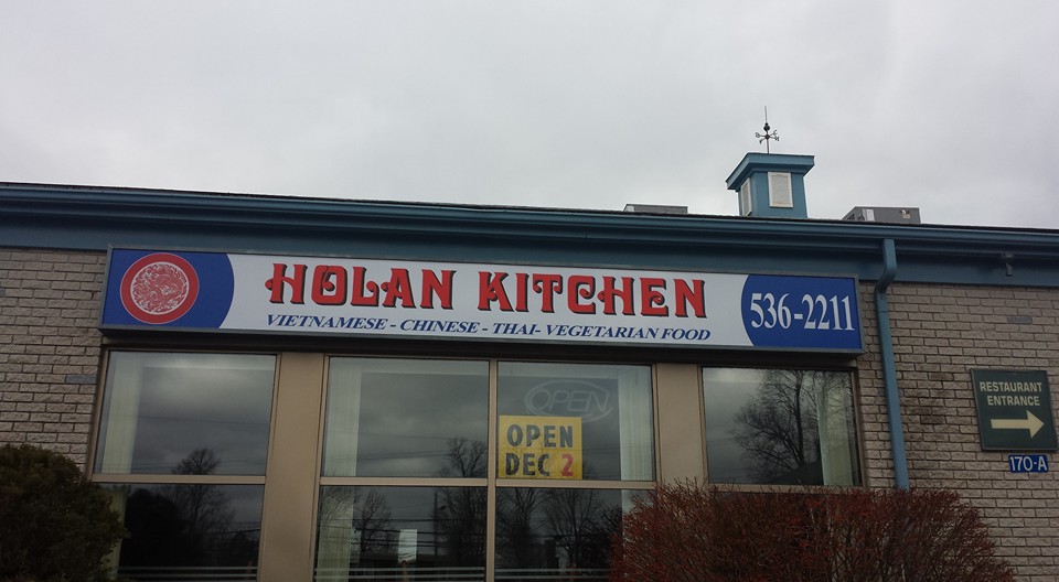 HOLAN KITCHEN | 170 Main St, Sackville, NB E4L 4B4, Canada | Phone: (506) 536-2211