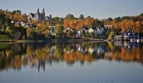 Gift Wrecked - Jewelry - Gift Shop - Shoes - Clothes - Bakery -  | 47 Landing St, Newport, VT 05855, USA | Phone: (802) 334-0295