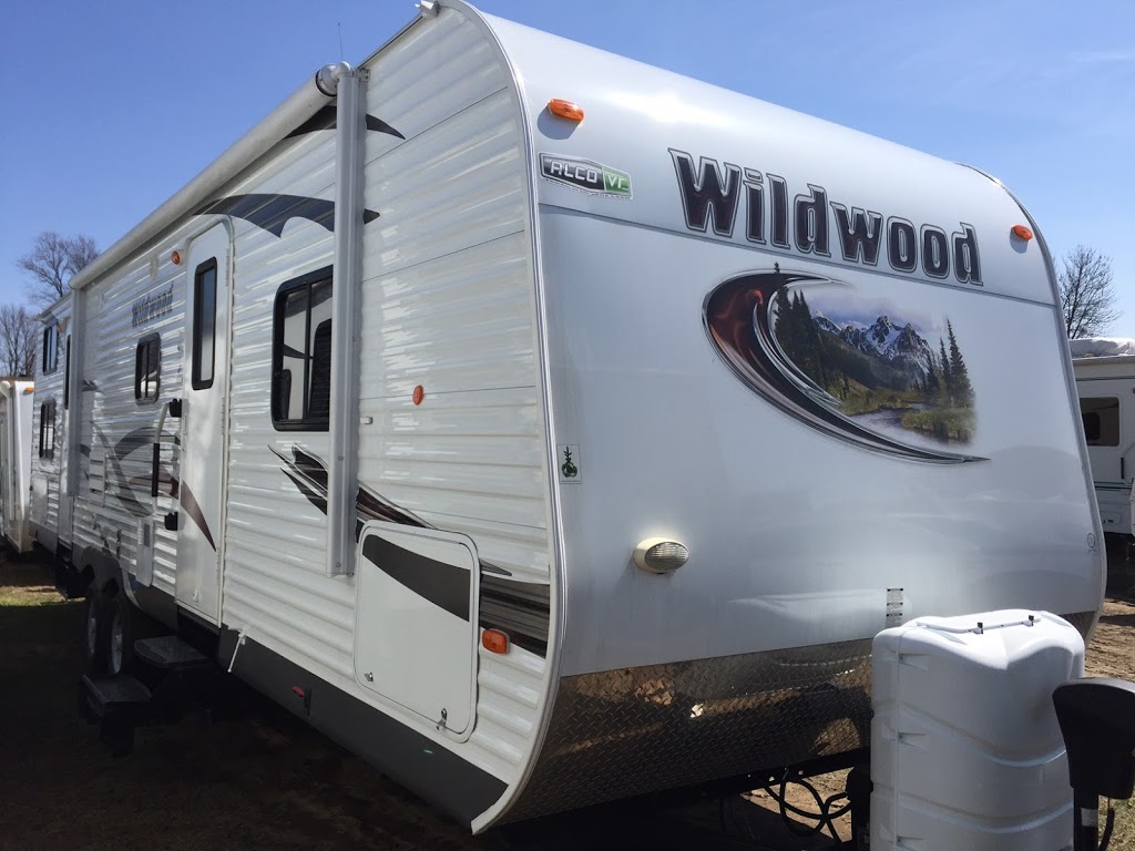 Caravane Les Promenades | 3142 Chemin dOka, Sainte-Marthe-sur-le-Lac, QC J0N 1P0, Canada | Phone: (450) 491-7474