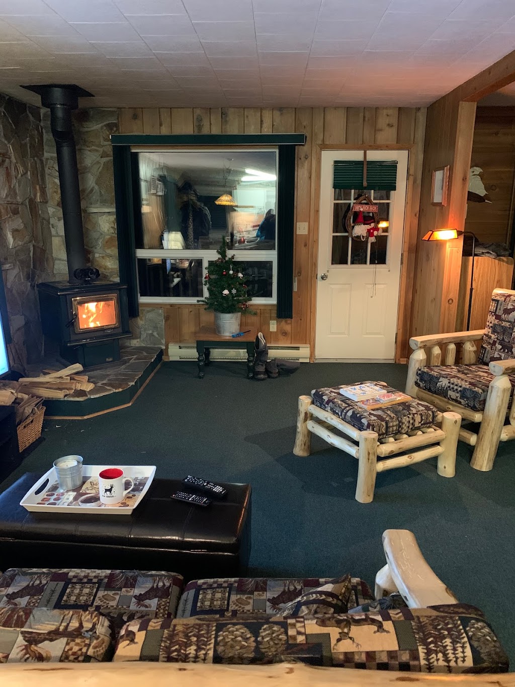 Barrier Bay Resort | Block 1 Lot 21 Barrier Bay Whiteshell Provincial Park, Seven Sisters Falls, MB R0E 1Y0, Canada | Phone: (204) 348-7755