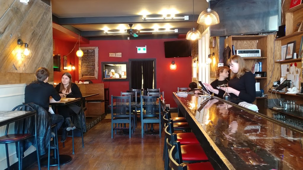Cider House | 391 Roncesvalles Ave, Toronto, ON M6R 2N1, Canada | Phone: (416) 533-7465