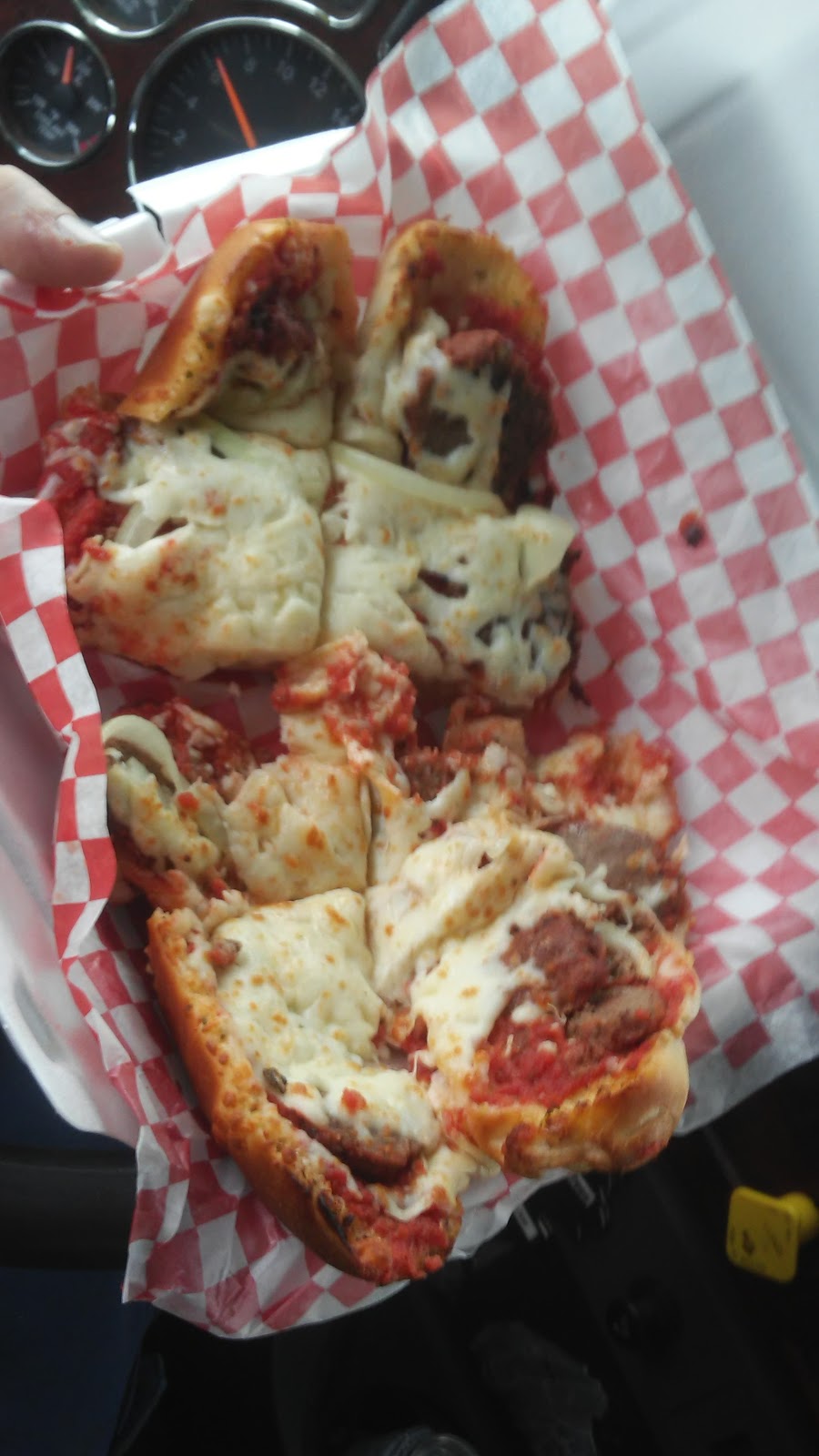 Goodfellas Pizzeria | 2727 Courtice Rd, Courtice, ON L1E 3G6, Canada | Phone: (905) 240-2411