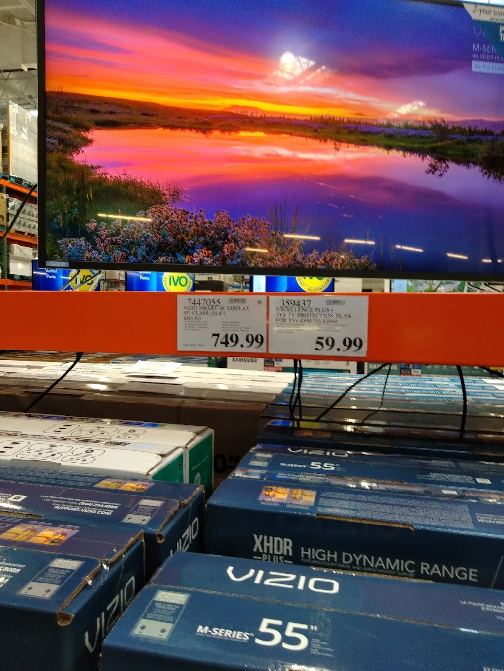Costco Wholesale | 4500 Still Creek Dr, Burnaby, BC V5C 0B5, Canada | Phone: (604) 435-6695